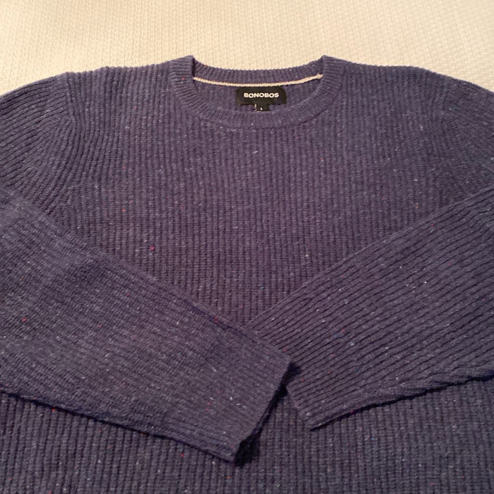 Bonobos navy blue ribbed crew neck sweater with multicolor flecking.